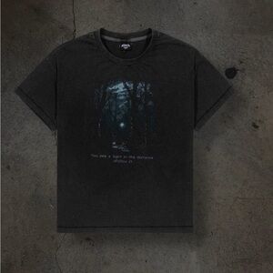 *out of stock*
Ditch CUTSCENE ONE (COAL) tee
Cropped